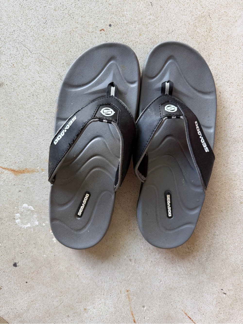 Sea-Doo Men's Black Comfort Flip Flops Size 12